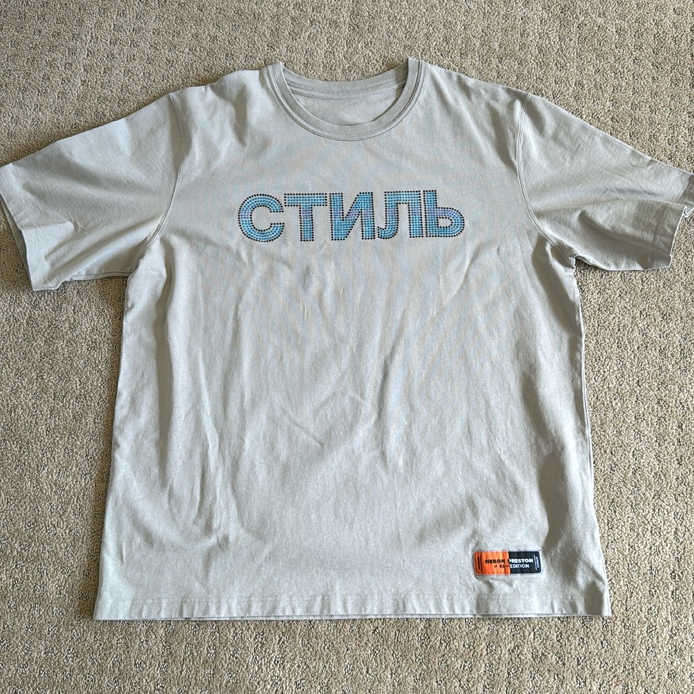 Heron Preston Russian Embellished Lettering  Tee
